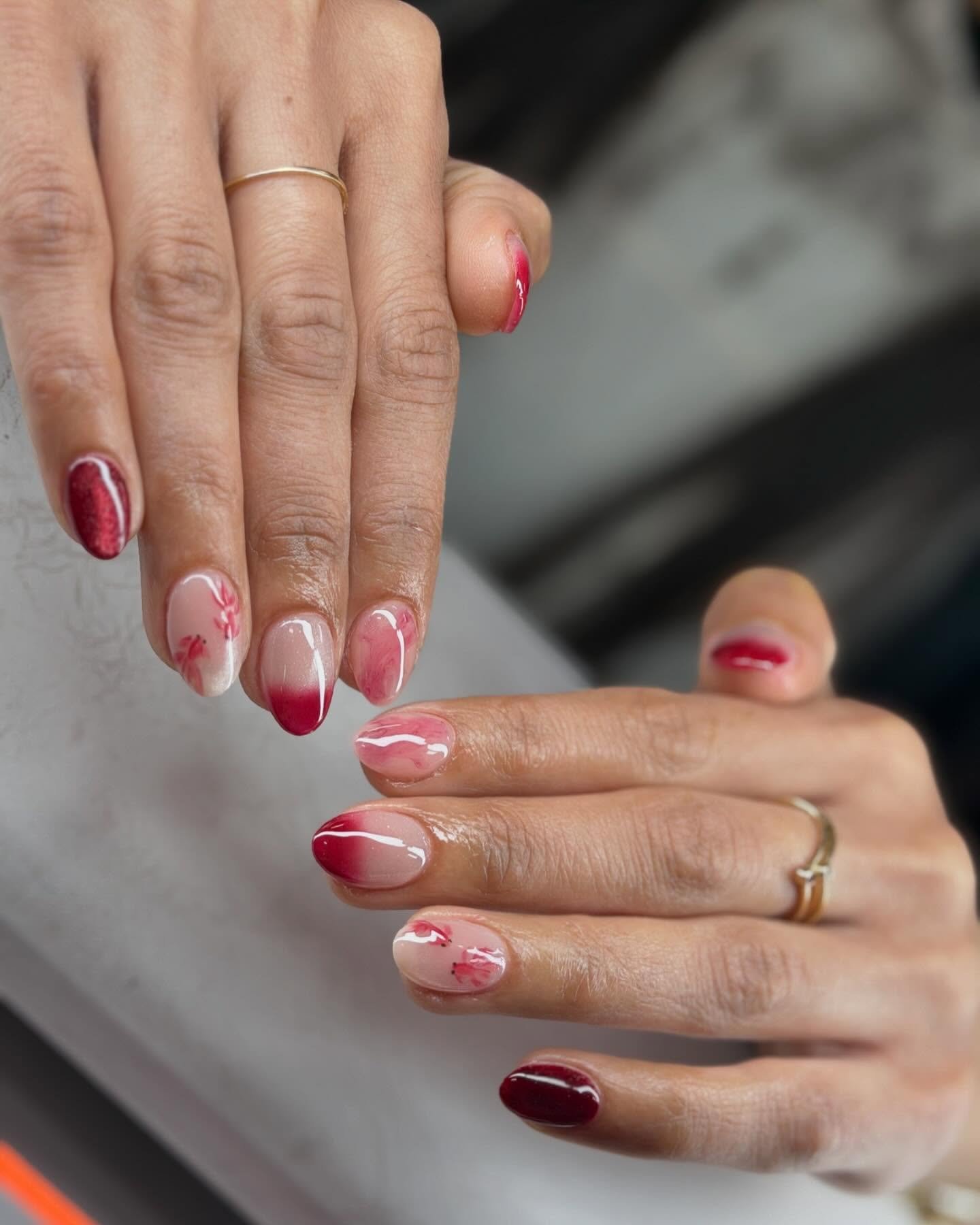 Blooming Nails & Spa nail art